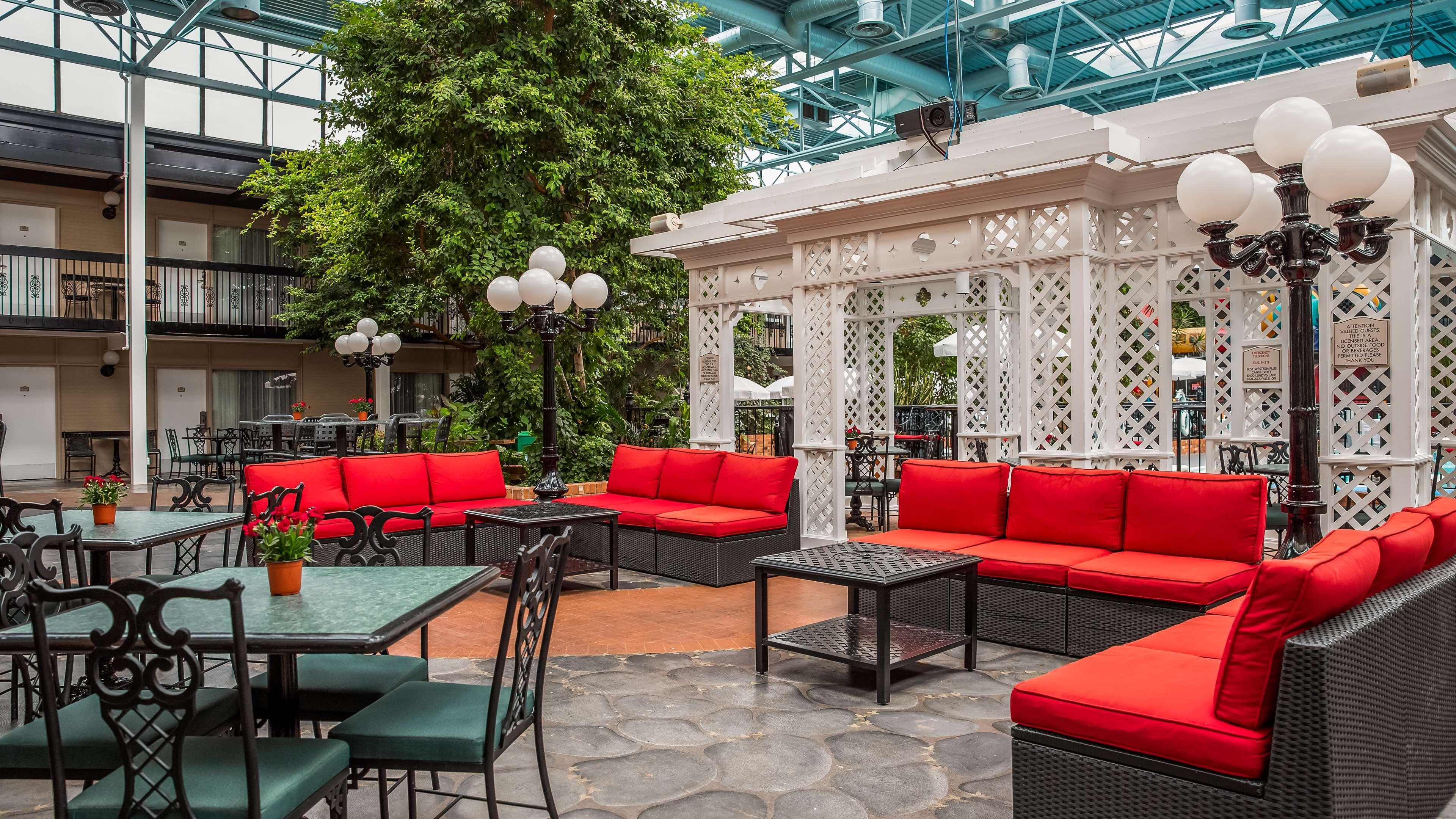 Best Western Plus Cairn Croft Hotel Ніагара-Фоллс Екстер'єр фото